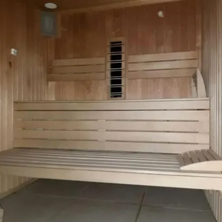 Alezzy Apartament Prima Linie La Mare *