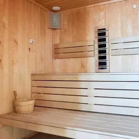 Alezzy Apartament Prima Linie La Mare * Navodari